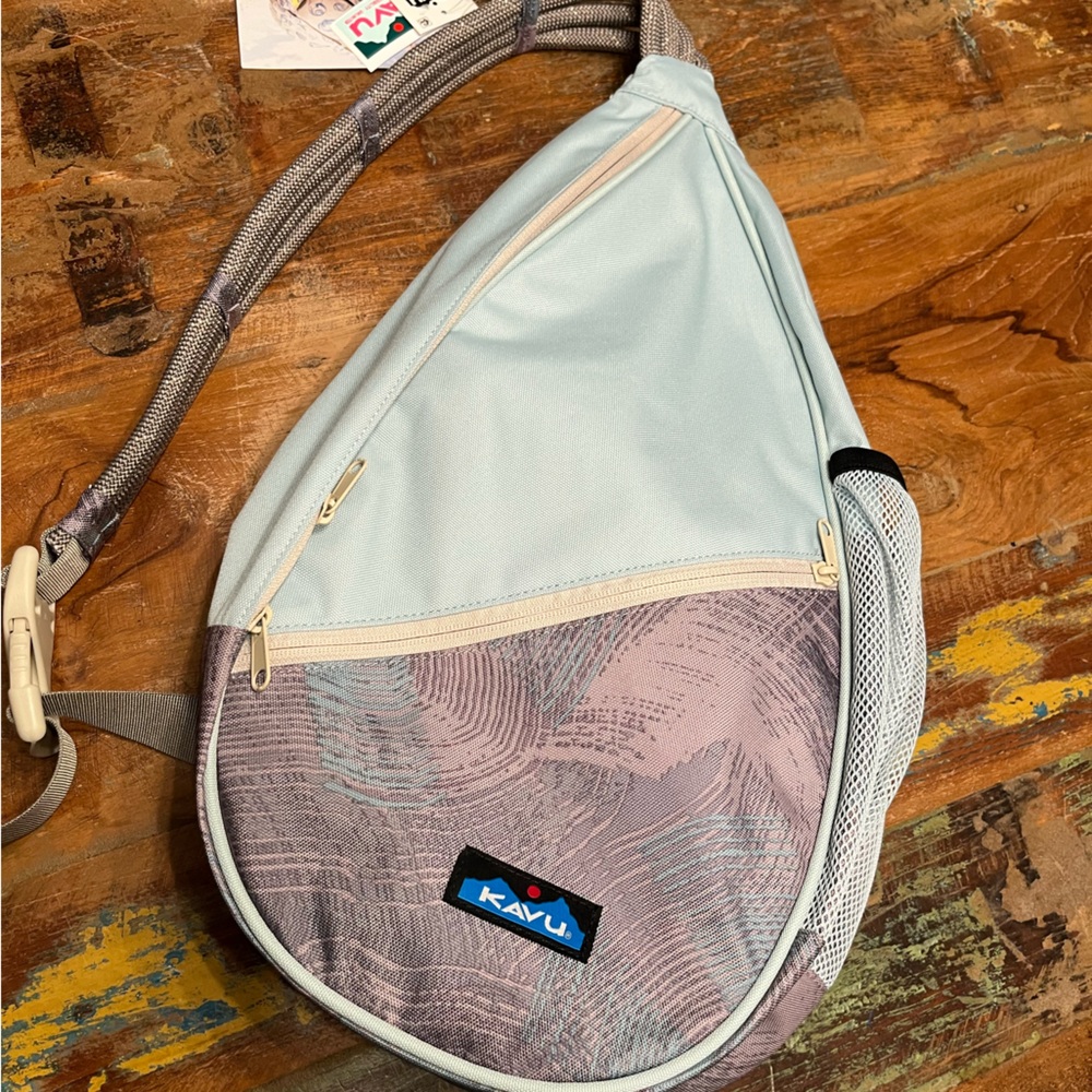 NWT Kavu Paxton Pack-Pastel Paint